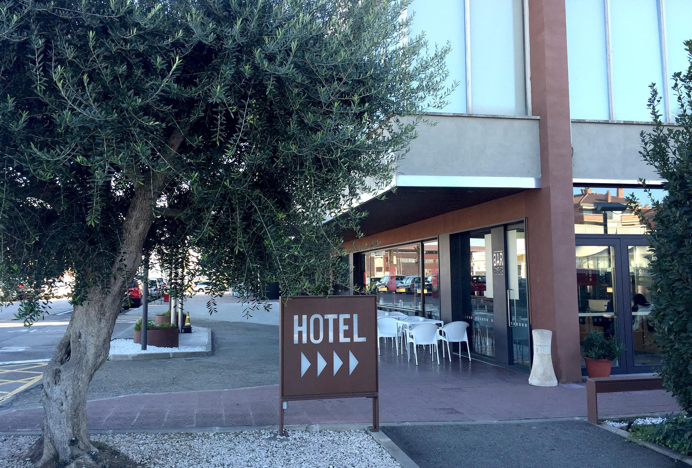 Hotel America Igualada Eksteriør bilde