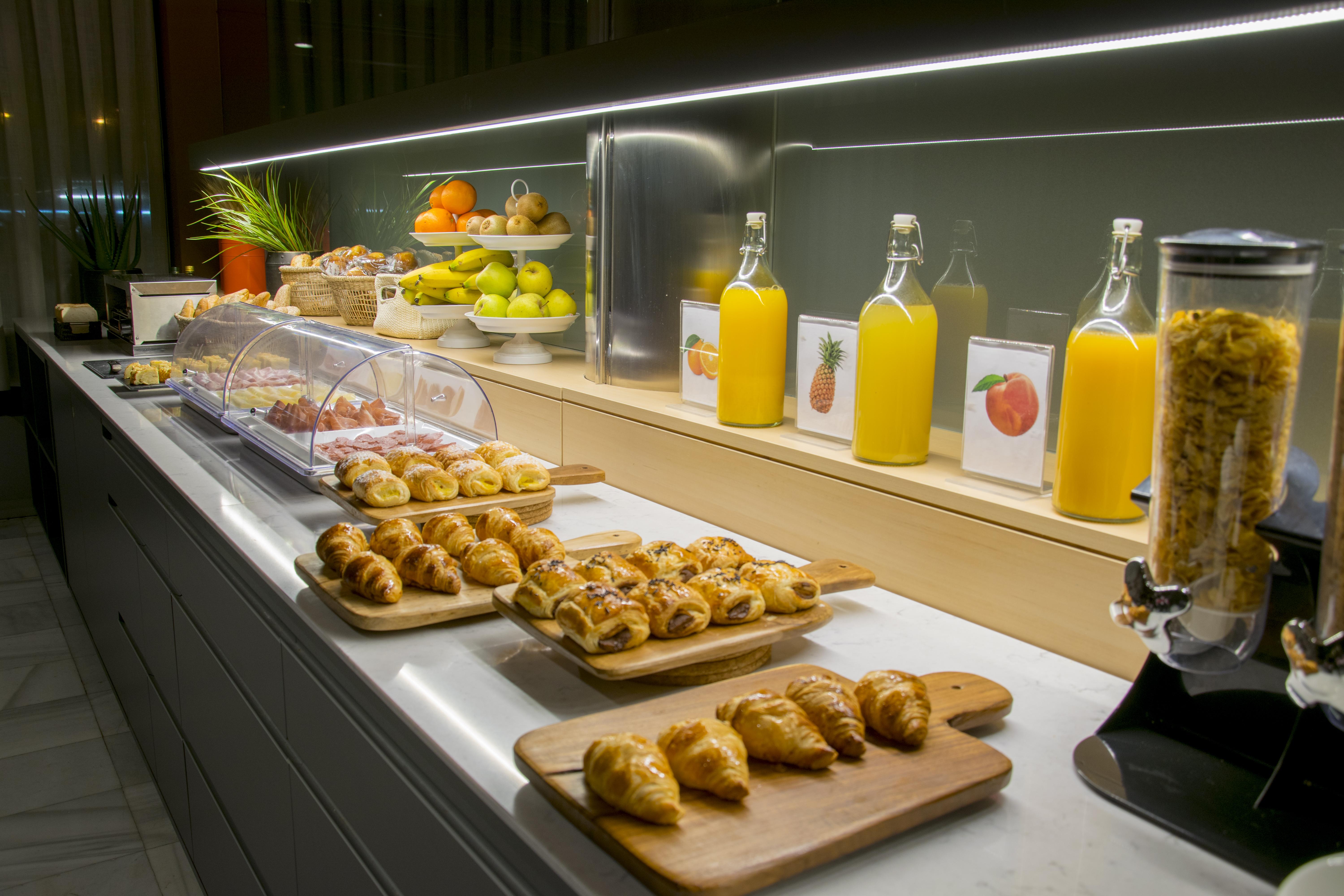 Hotel America Igualada Eksteriør bilde