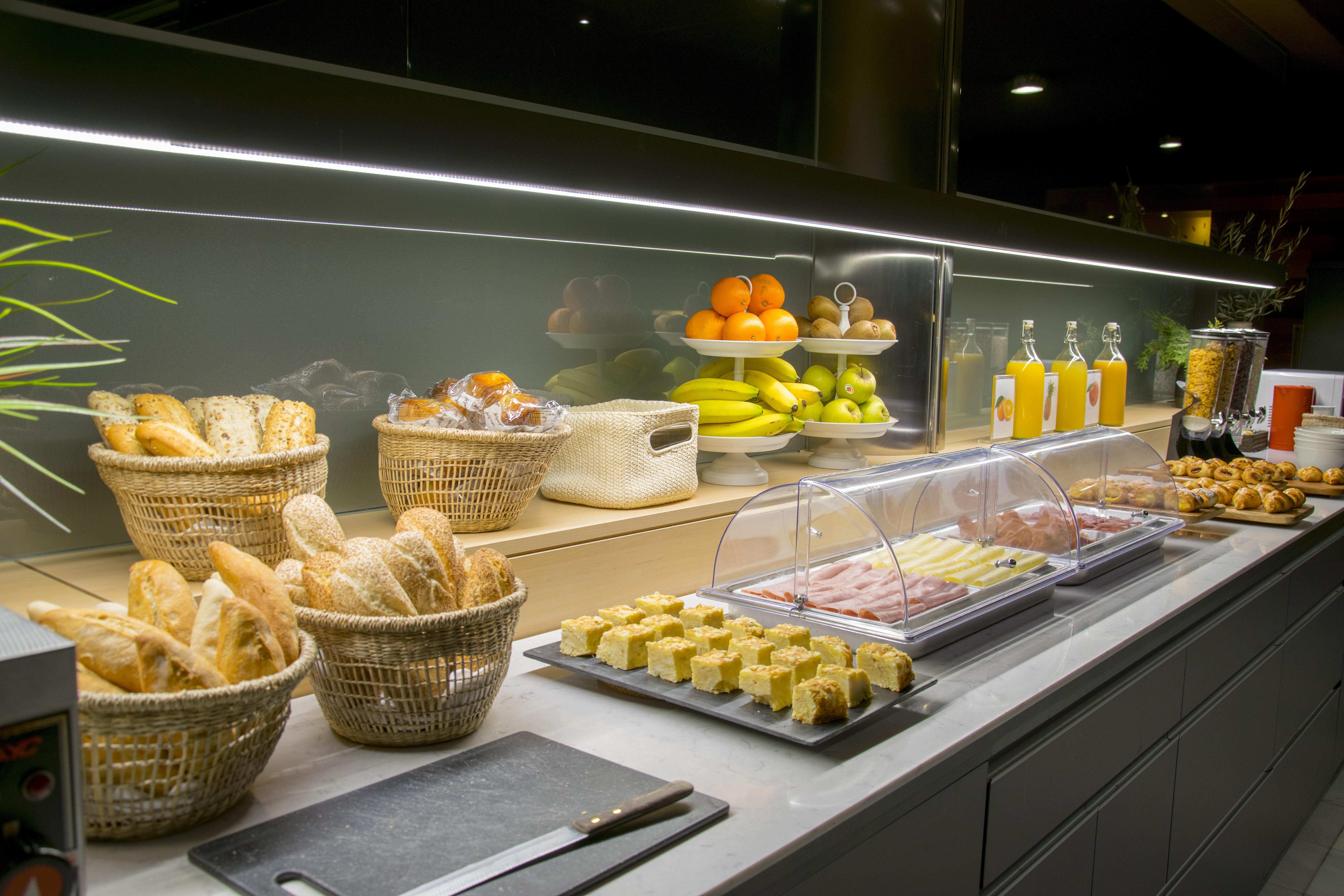 Hotel America Igualada Eksteriør bilde