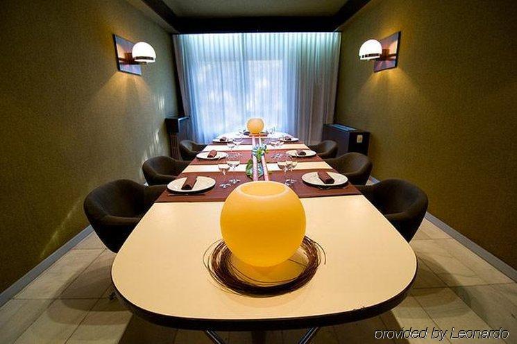 Hotel America Igualada Restaurant bilde